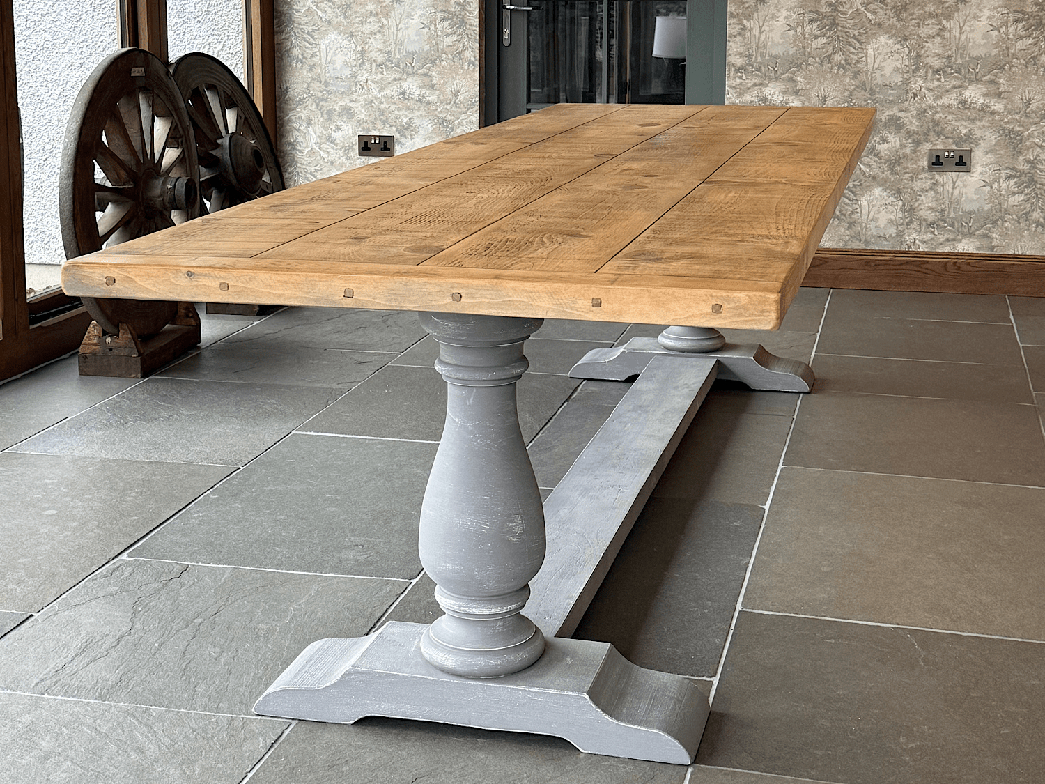 Balustrade Pedestal Table